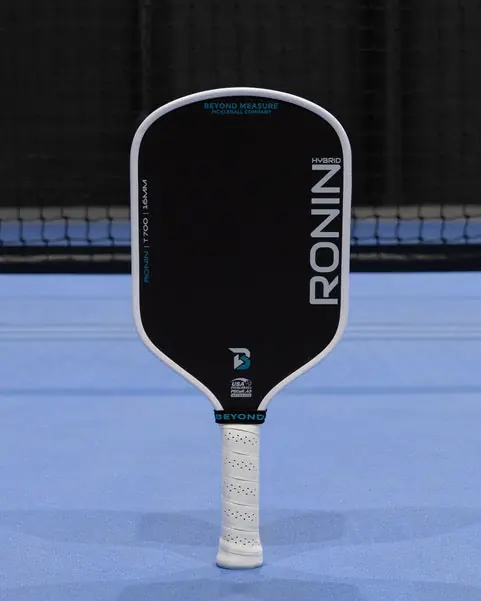 Beyond Measure Ronin 16mm pickleball paddle